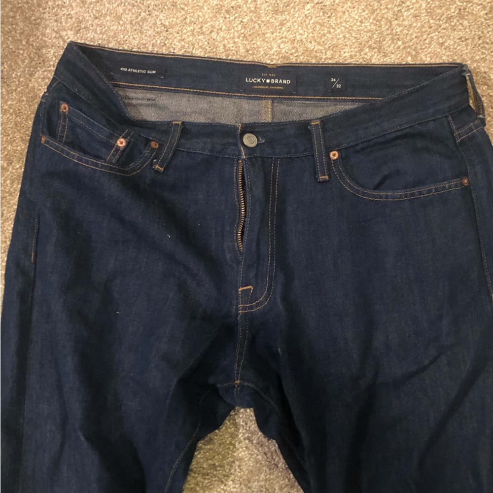Lucky Brand Men’s 410 Athletic Slim Jeans
